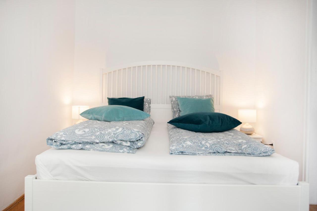 Christine-2 Bedrooms Apartment In The Downtown Budapest Luaran gambar