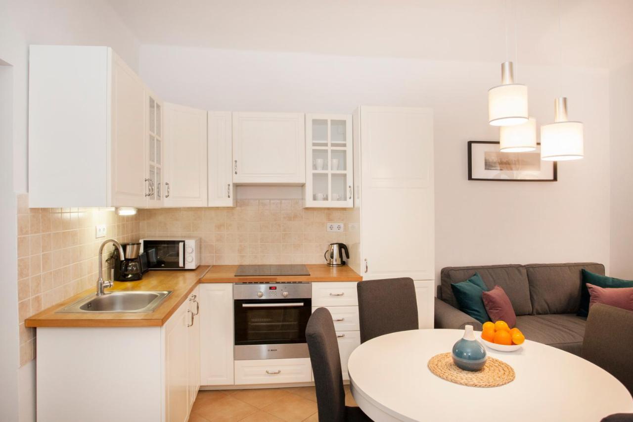 Christine-2 Bedrooms Apartment In The Downtown Budapest Luaran gambar